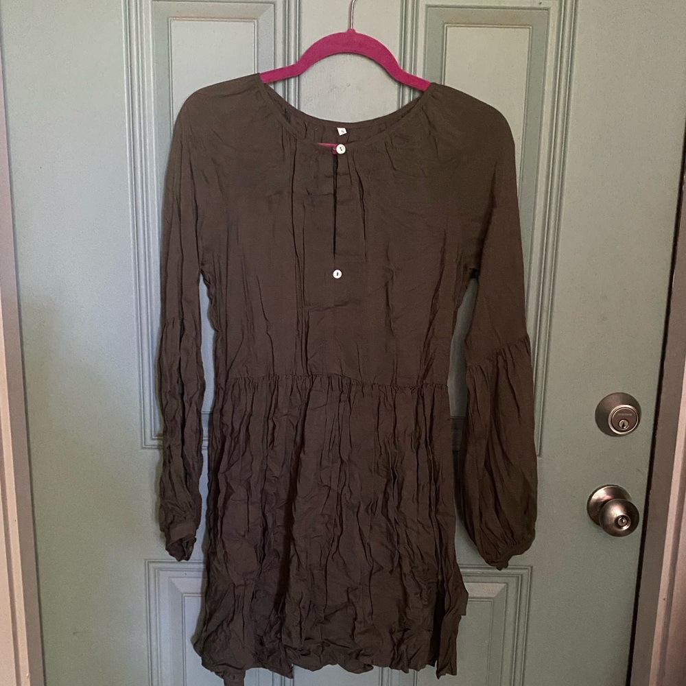 green peasant dress